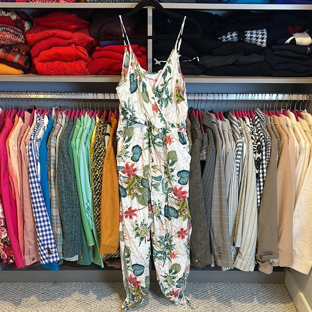 SHEIN white/pink/green floral adjustable strap 2 pocket tie hem jumpsuit size L